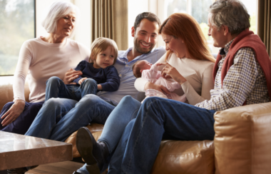 5 Ways to Make Postpartum Baby Visits Less Stressful